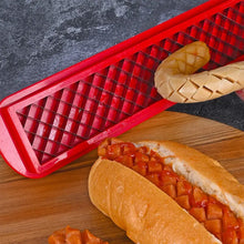 Load image into Gallery viewer, Perfect Criss-Cross Slots Hotdogs Slicer