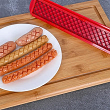 Load image into Gallery viewer, Perfect Criss-Cross Slots Hotdogs Slicer
