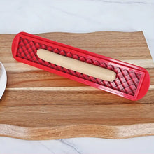 Load image into Gallery viewer, Perfect Criss-Cross Slots Hotdogs Slicer