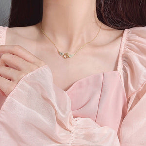 Shiny Necklace with Angel Wings