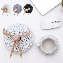 Load image into Gallery viewer, Creative Reindeer Felt Coasters