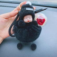Load image into Gallery viewer, Cute simulation plush squint doll