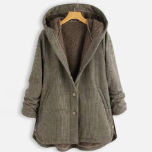 Load image into Gallery viewer, Vintage Winter Jacket