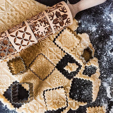 Load image into Gallery viewer, Reindeers Rolling Pin