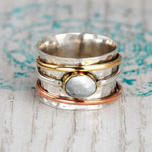 Load image into Gallery viewer, Moonstone Meditation Ring
